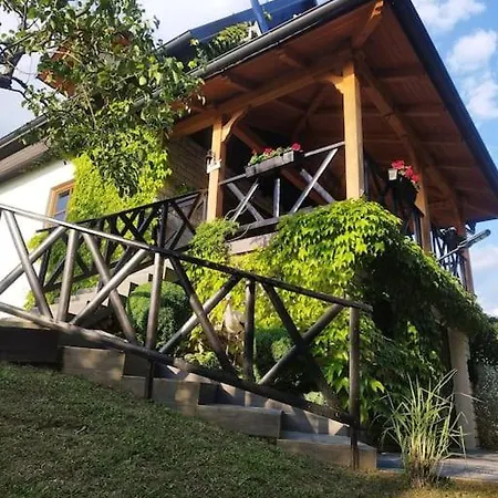 Alpesi faház Countryside With Mountain View Lukovica pri Domžalah